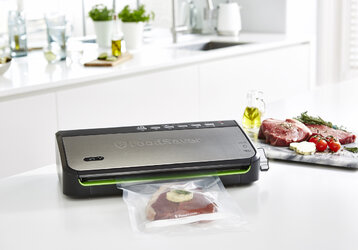 Ambalarea alimentelor în vid într-un test editorial