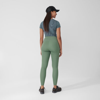 Dámske legíny fjällräven abisko patina green - Abisko_Tights_W_84773-614_D_MODEL_FJR