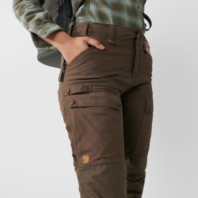 Dámske poľovnícke nohavice fjällräven forest hybrid - dark olive - damske_polovnicke_nohavice_Fjallraven_ Forest_Hybrid_Trousers_Dark_Olive_4