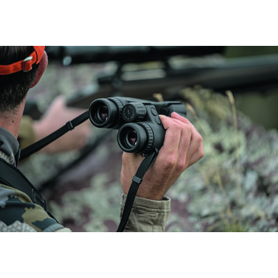 Ďalekohľad leica geovid pro 10x32 s diaľkomerom - Geovid Pro 32 Gamsjagd_Alpen 22_CMYK