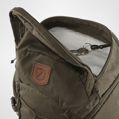 Poľovnícky batoh fjällräven singi 28 l – dark olive - polovnicky_batoh_fjallraven_singi_28_olivovy_9