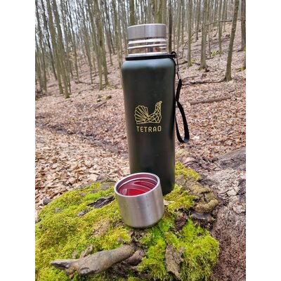 Termoska tetrao – zelená, 500 ml - termoska_tetrao_stylova_fotka_2