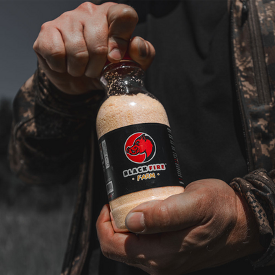 Vnadidlo na zver black fire s príchuťou farm - 6x 0,5 kg - vnadidlo_na_zver_black_fire_s_prichutou_farm_6x0,5kg_1