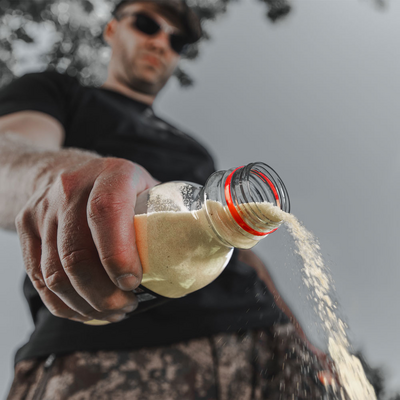 Vnadidlo na zver black fire s príchuťou orech - 6x 0,5 kg - vnadidlo_na_zver_black_fire_s_prichutou_orech_6x0,5kg_3