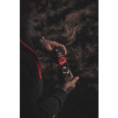 Vnadidlo v spreji black fire s hľuzovkovou arómou - 100 ml - vnadidlo_v_spreji_black_fire_s_hluzovkovou_aromou_9