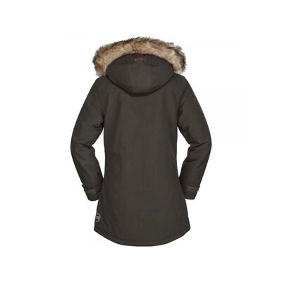 20180506150623-Merkel_gear_expedition_wntrparka