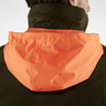 Pánska bunda fjällräven sörmland padded - dark olive - Sormland_Padded_Jacket_M_90700-633_H_DETAIL_FJR