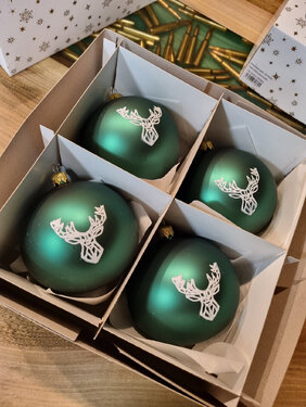 Globuri de Crăciun TETRAO verde închis - cerb 10 cm, 4 buc