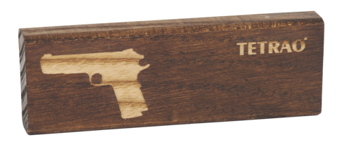 Odorizant auto TETRAO SECRET WISH, lemn culoare închisă - motiv pistol Odorizant auto TETRAO SECRET WISH, lemn culoare închisă - motiv pistol