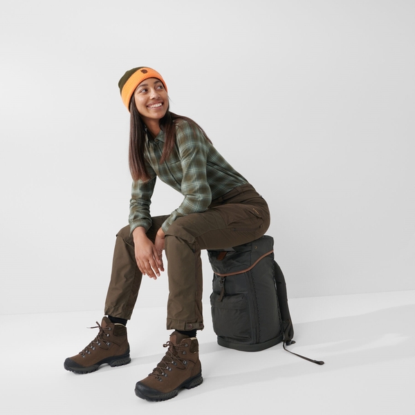 Pantaloni de vânătoare damă Fjällräven Forest Hybrid - Dark Olive 6